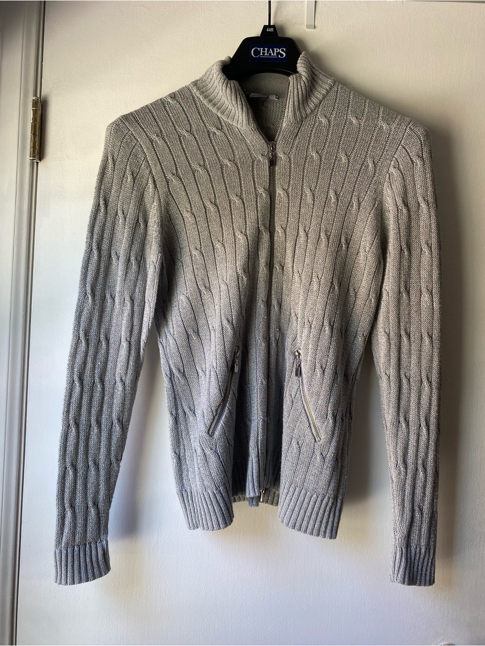 Per Se Women’s Light Gray Cable-Knit Zip-Up Tank and Sweater Set